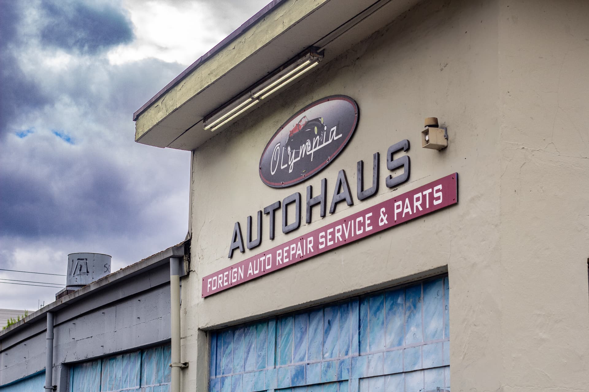 Olympia Autohaus shop exterior in Olympia